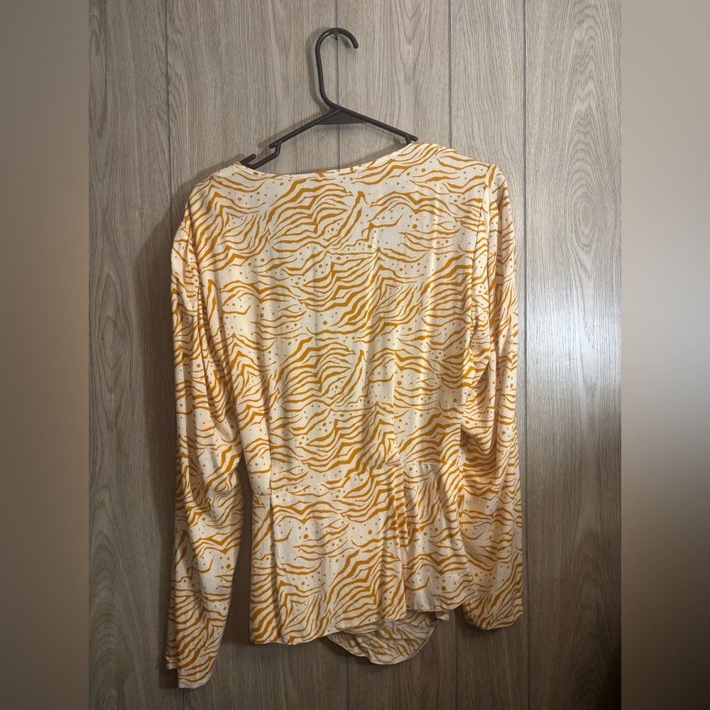 ASOS Wrap Top - Picture 3 of 3